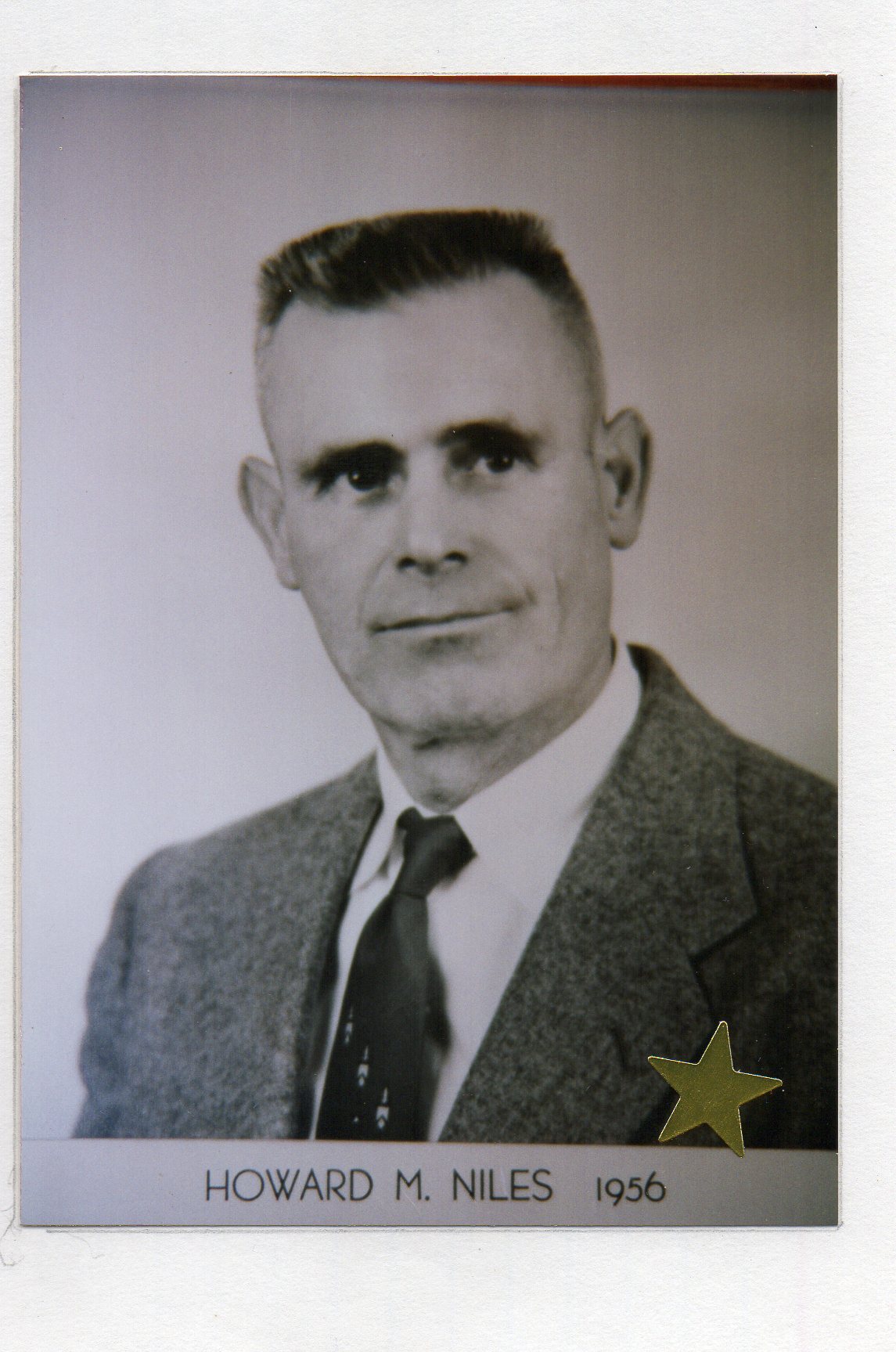 1956 Howard Niles